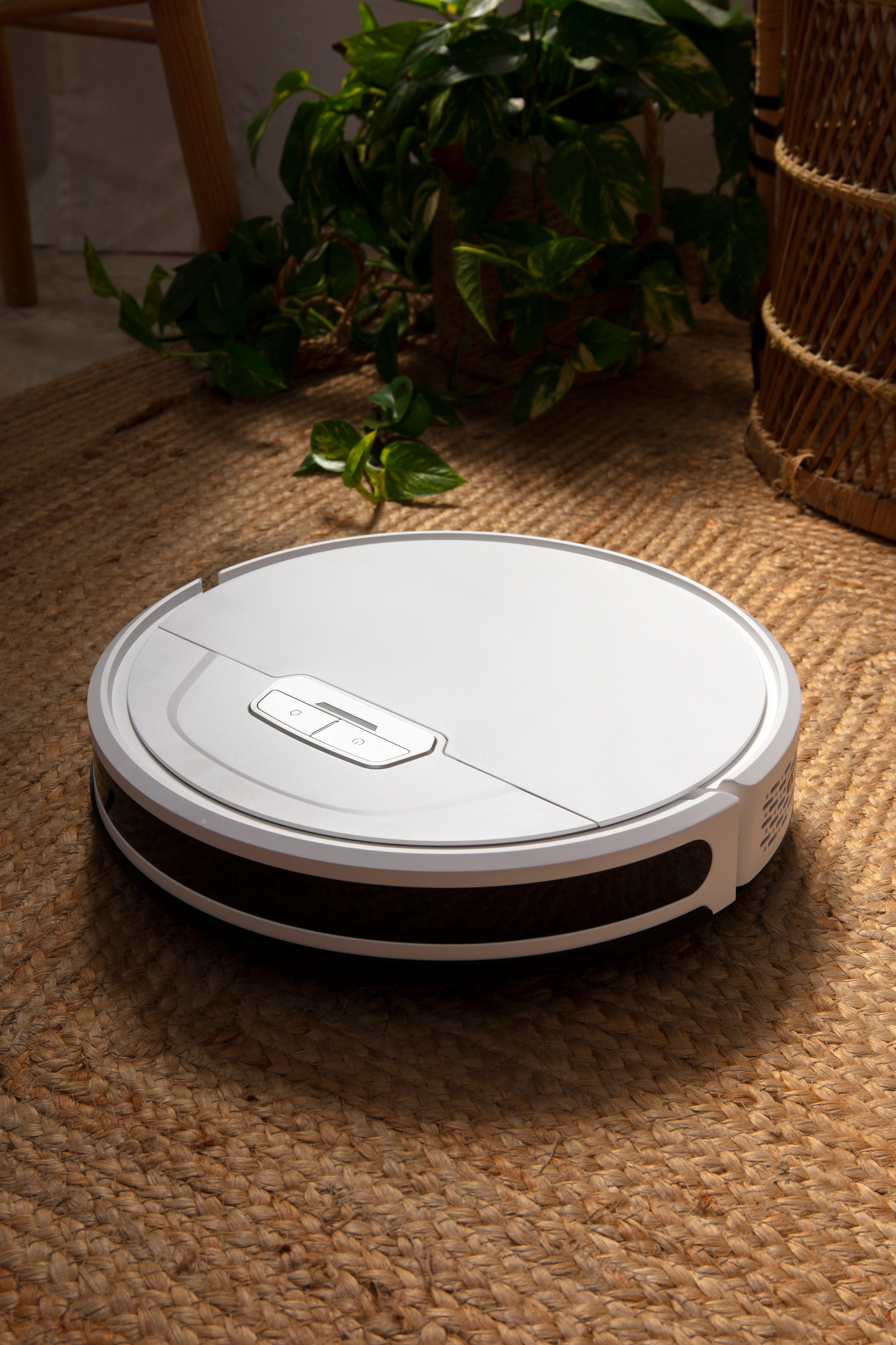 close-upon-robot-vacuum-cleaner-indoors (1) (1).jpg