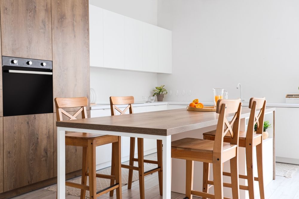 How do you find the perfect dining furniture for rent?