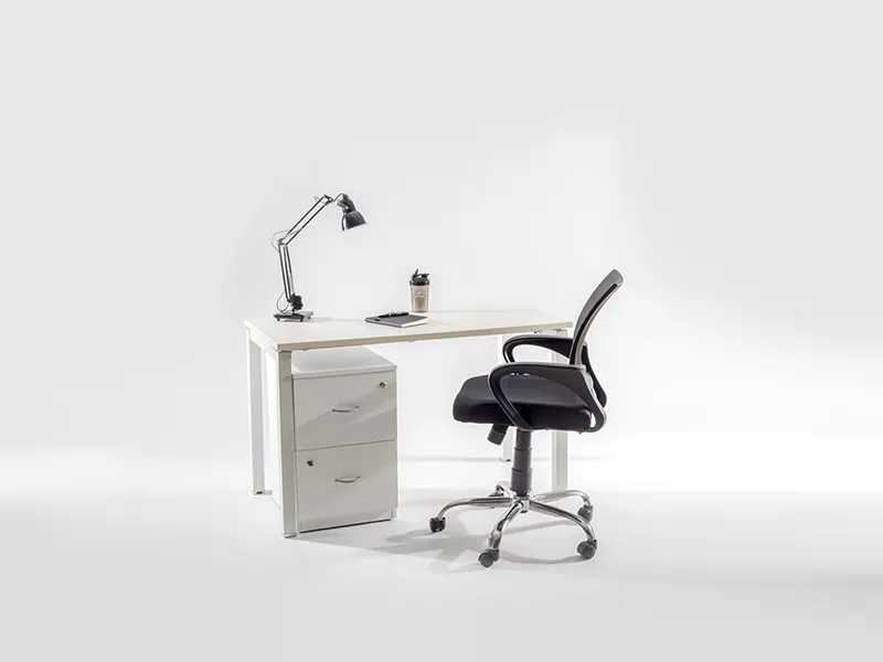 Selecta Workstation with Chair